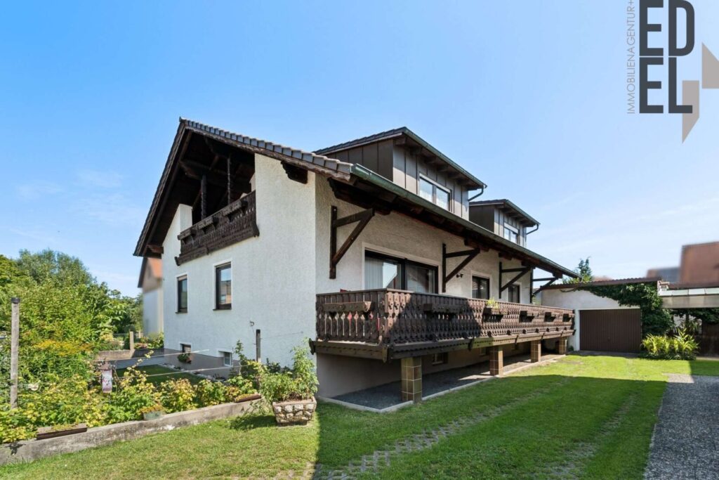 Außenansicht Zweifamilienhaus