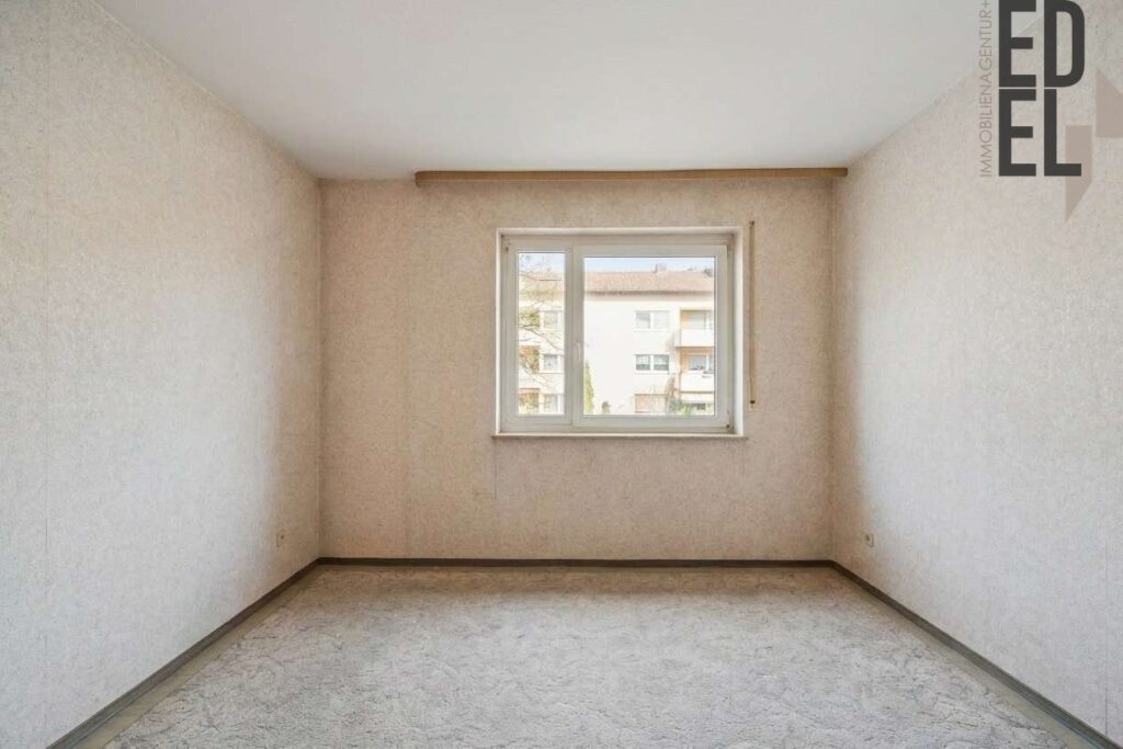 Schlafzimmer mit KI Unmöbliert