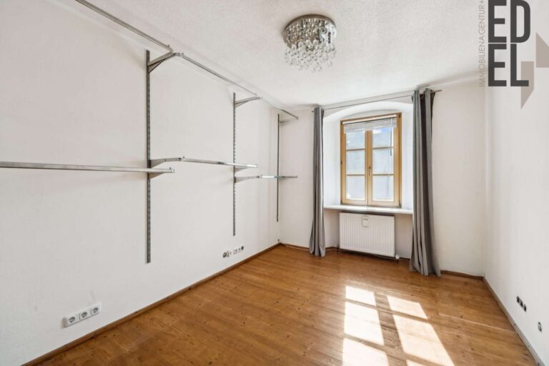 Ankleidezimmer 1.OG