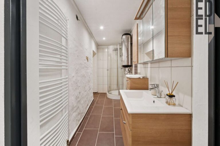 Badezimmer EG