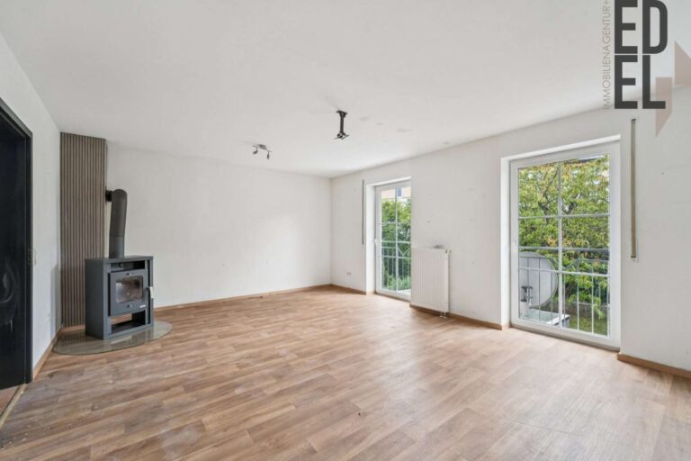 Schlafzimmer I.OG
