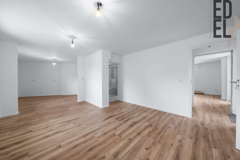 Esszimmer mit Küche Stadthaus