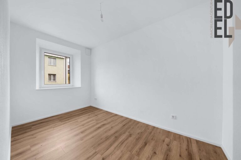 Schlafzimmer 1, 1.OG