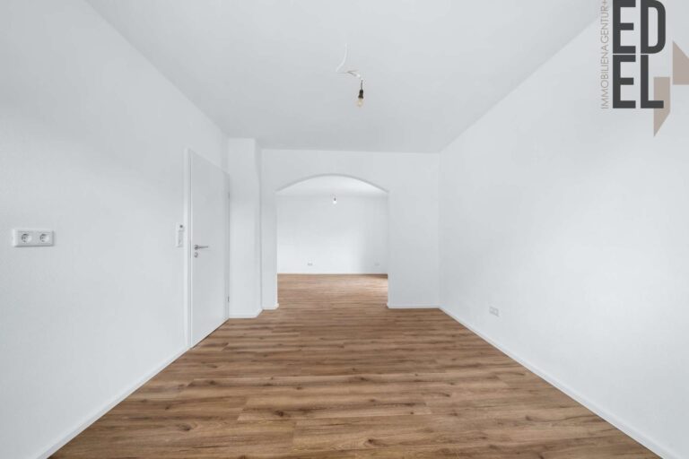 Koch-Esszimmer mit Wohnzimmer, 1.OG Haupthaus