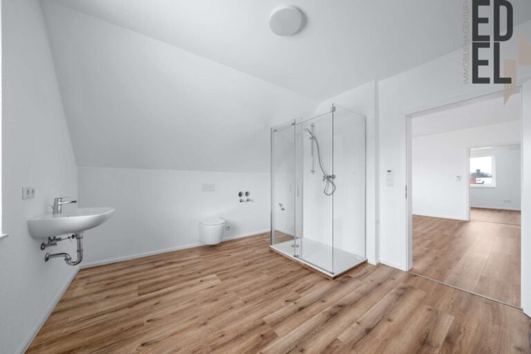 Badezimmer DG
