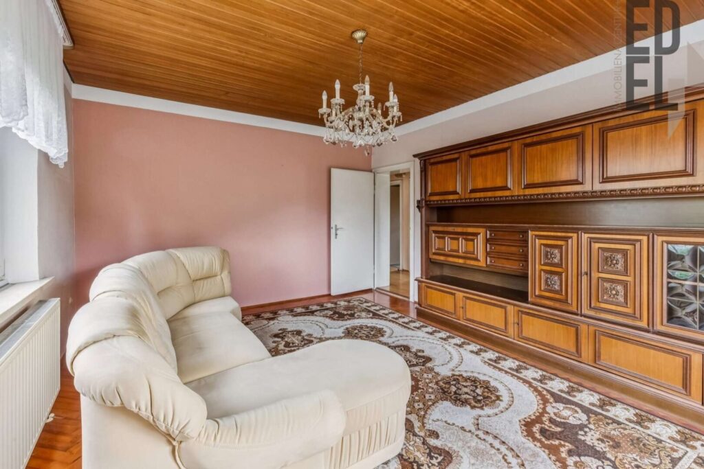 Wohnzimmer EG